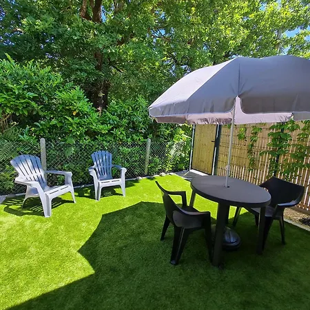 La Hutte, Confort Et Serenite A Apartment