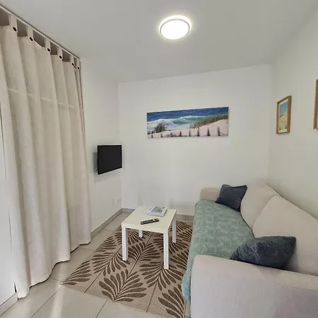 דירה La Hutte, Confort Et Serenite A אודנאז'